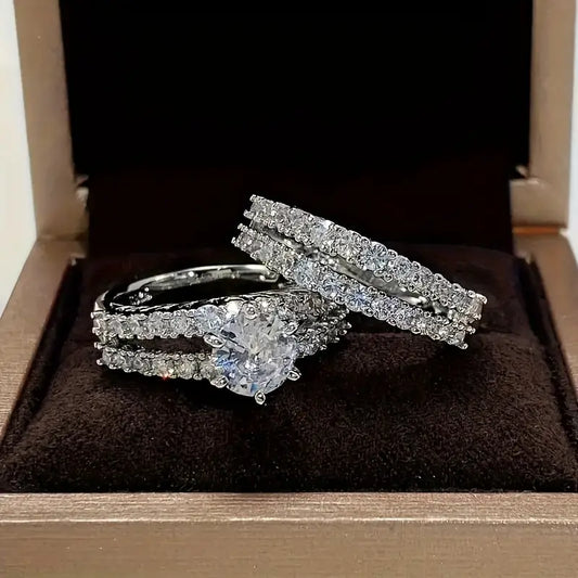 Eternal Splendour Gold Ring Set