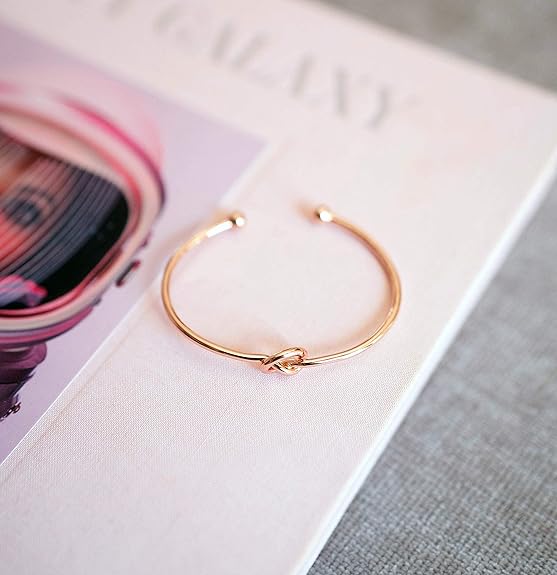 Love Bow Bracelet | Gold