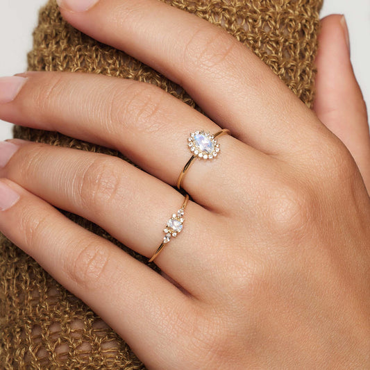Muse Moonstone Ring | Gold