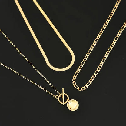 Savira Textured Coin Necklace | Gold