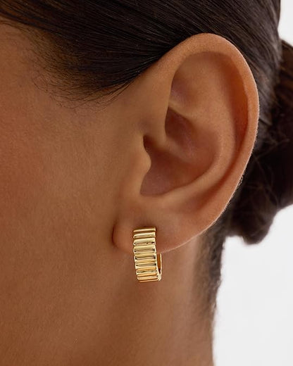 Classic Relief Earrings | Gold