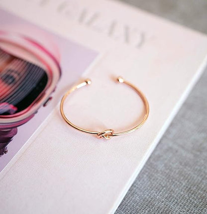 Love Bow Bracelet | Gold