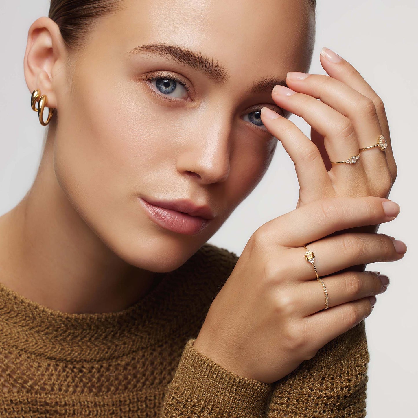 Muse Moonstone Ring | Gold