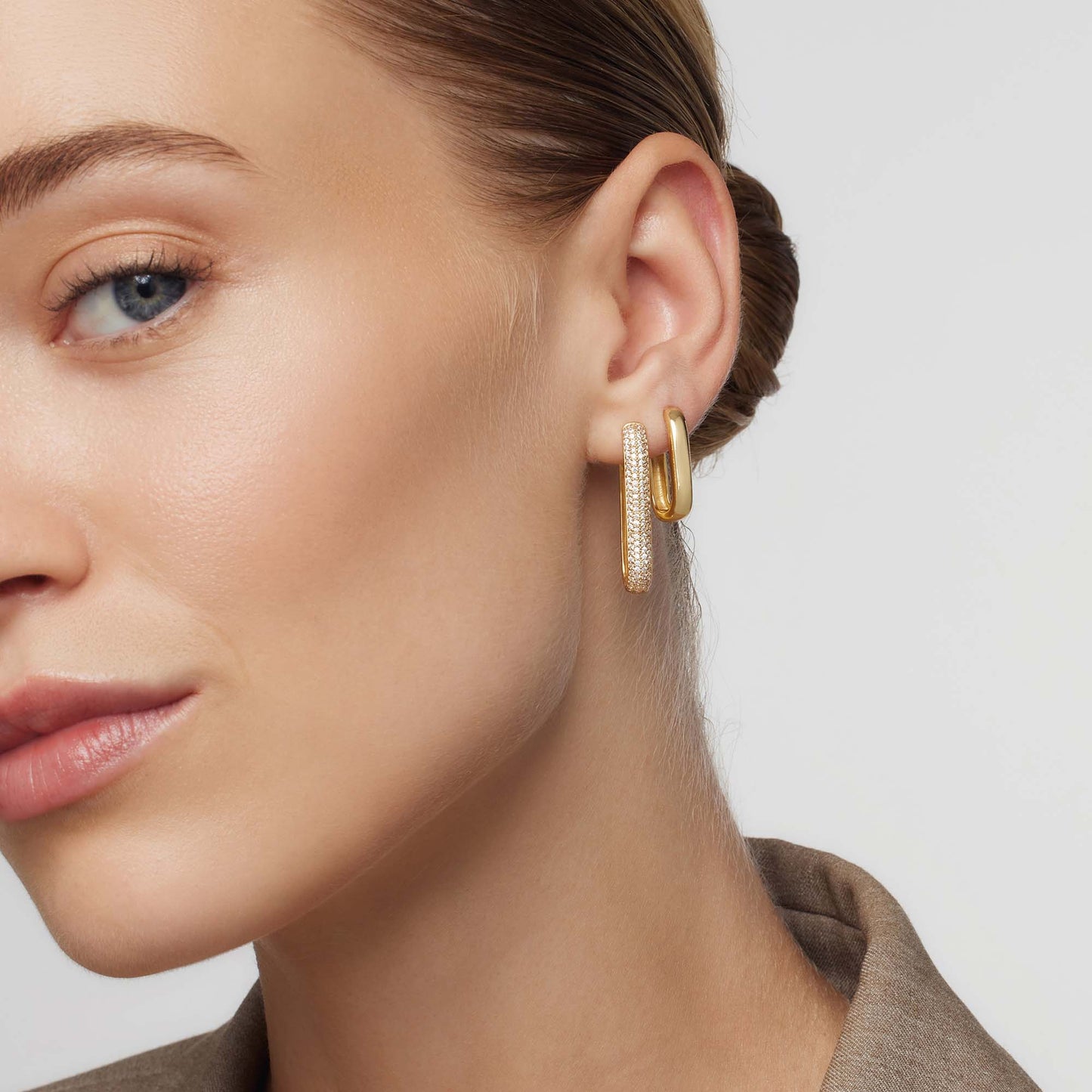 Large Diamond Icon Hoop Earrings | Gold