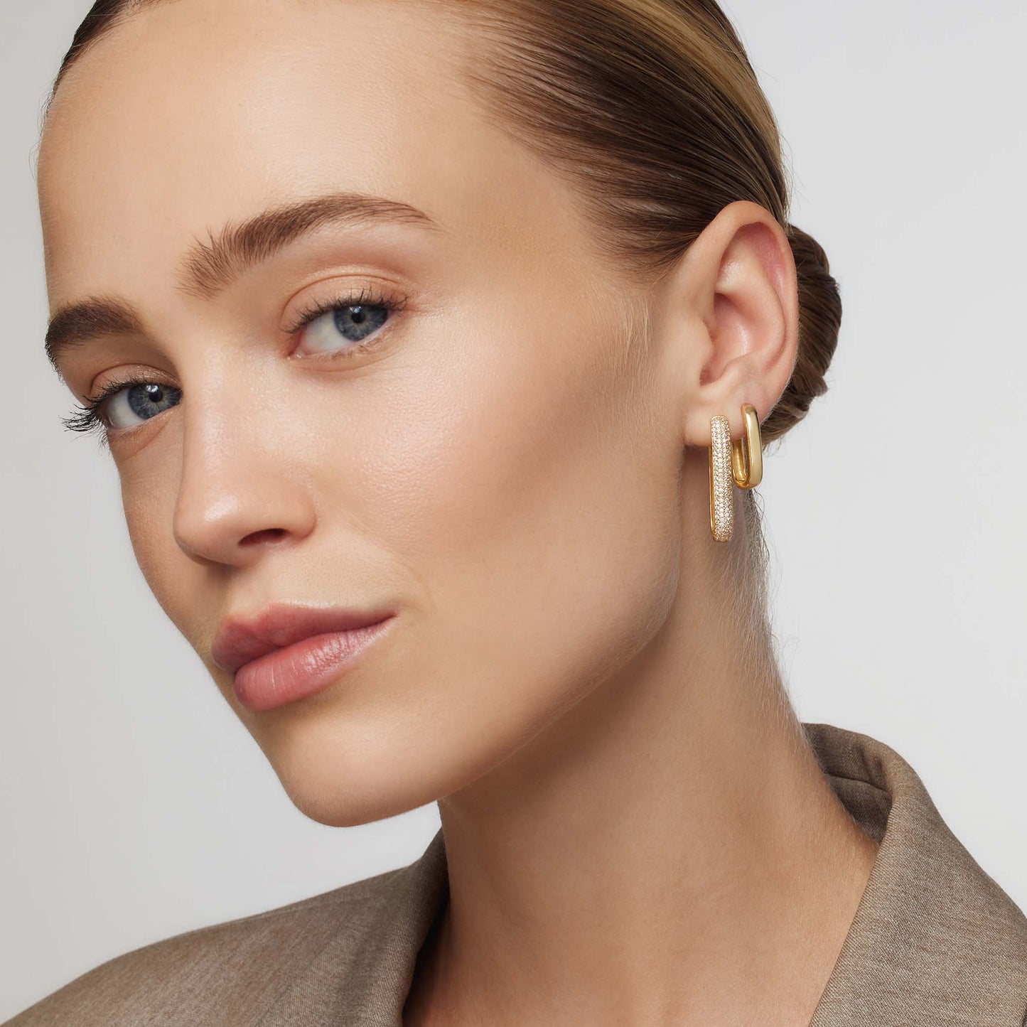 Large Diamond Icon Hoop Earrings | Gold