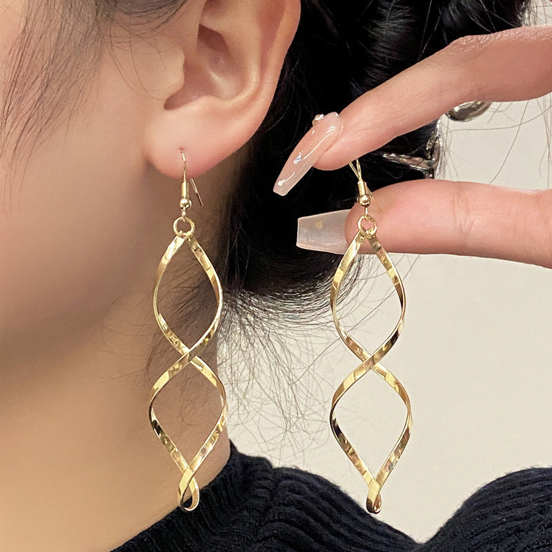 Golden Spiral Earrings | Gold
