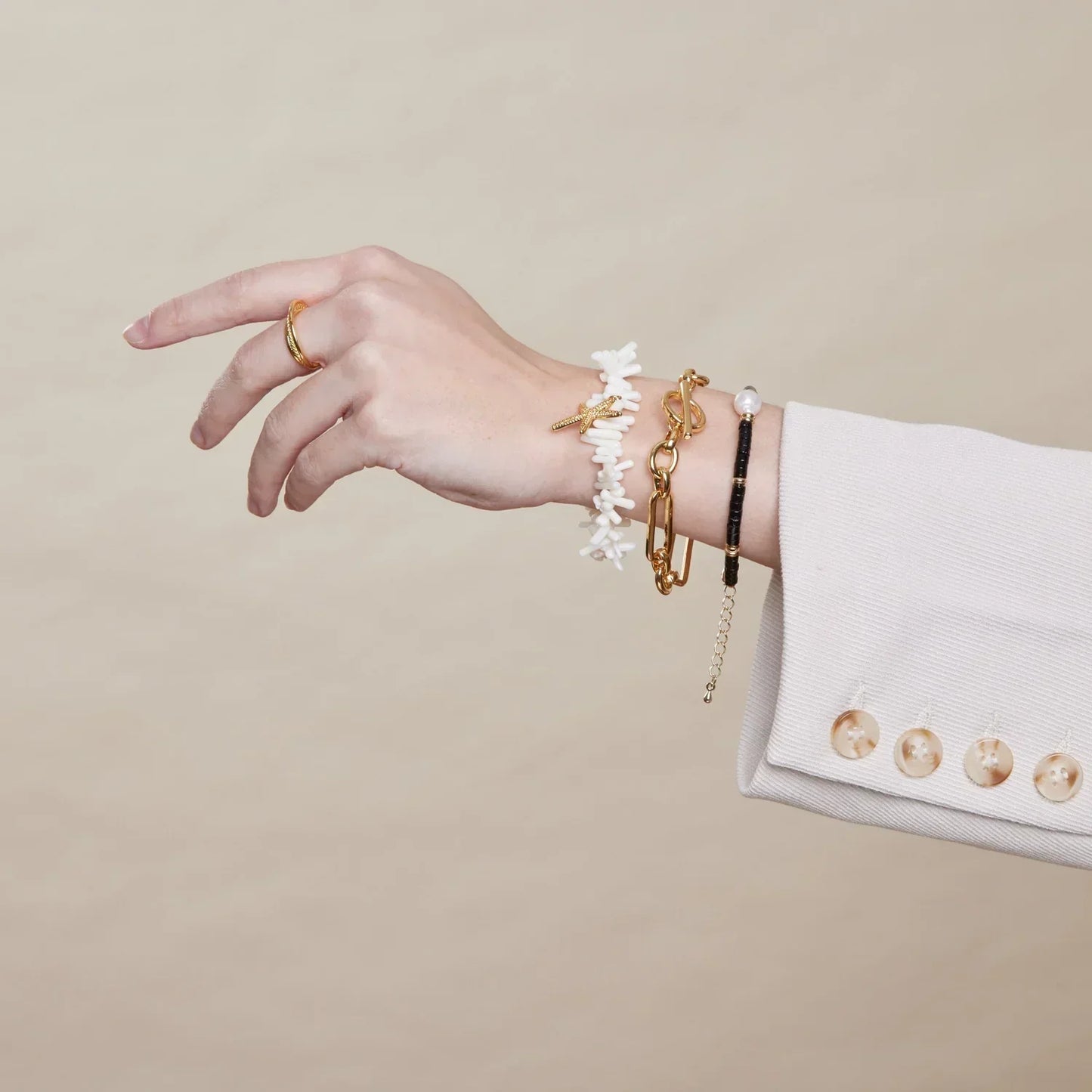 T-Bar Bracelet | Gold