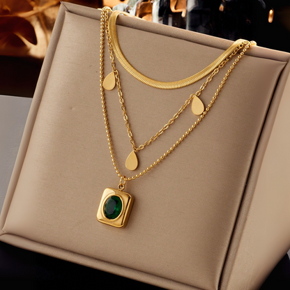 Serenna Gold & Emerald Necklace Set