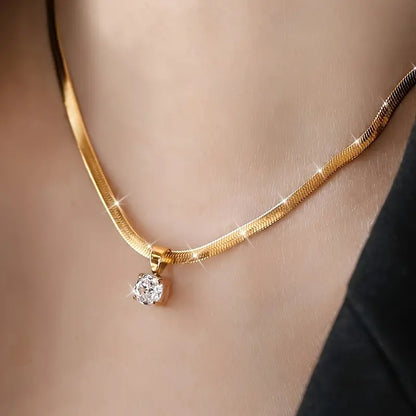 Elegant Valentina Necklace | Gold
